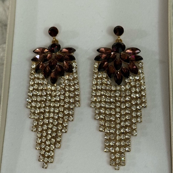 Elegant Gold and Brown Chandelier Earrings - Picture 4 of 4